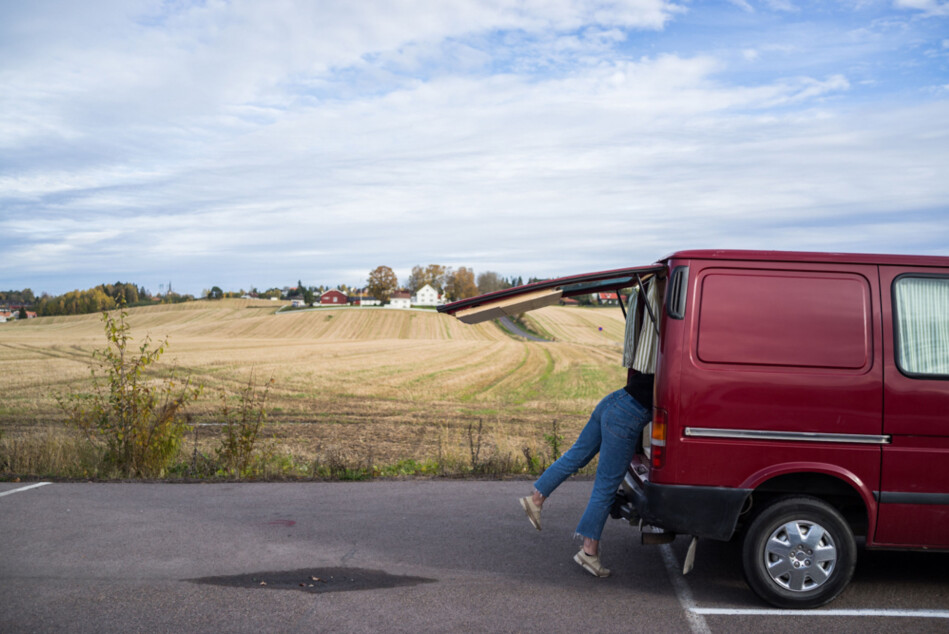 Det kan være lurt å senke forventningene, og være forberedt på litt hjemlengsel. Samtidig er det mye å glede seg til når man skal flytte hjemmefra. Foto: David Engmo Det kan være lurt å senke forventningene, og være forberedt på litt hjemlengsel. Samtidig er det mye å glede seg til når man skal flytte hjemmefra. Foto: David Engmo