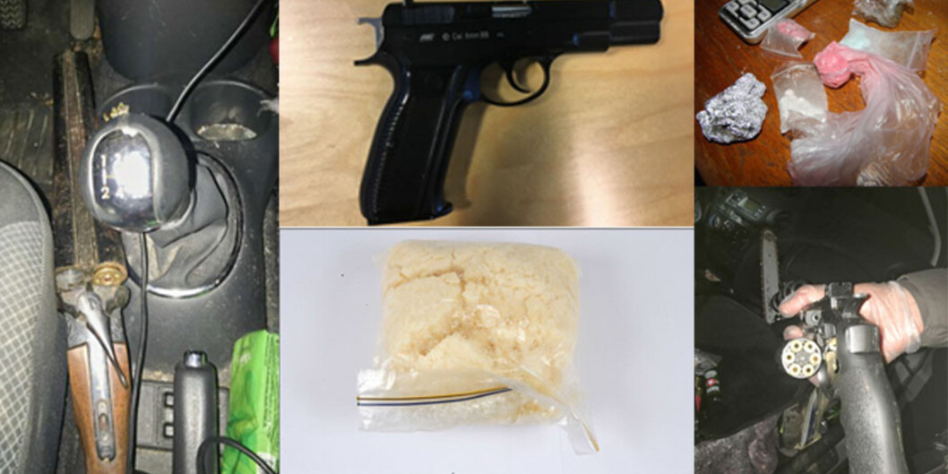Mannen misbrukte store mengder amfetamin, og fekk det for seg at han trong våpen for å verne seg. Til venstre ei ladd, avsagd hagle han hadde i bilen då han blei tatt. Pistolane er luftvåpen, men ser ekte ut. Heime hos mannen fann politiet 884 gram amfetamin fordelt på to posar, og andre stoff, mellom anna fleire hundre ectasy-piller. Foto: Politiet Mannen misbrukte store mengder amfetamin, og fekk det for seg at han trong våpen for å verne seg. Til venstre ei ladd, avsagd hagle han hadde i bilen då han blei tatt. Pistolane er luftvåpen, men ser ekte ut. Heime hos mannen fann politiet 884 gram amfetamin fordelt på to posar, og andre stoff, mellom anna fleire hundre ectasy-piller. Foto: Politiet