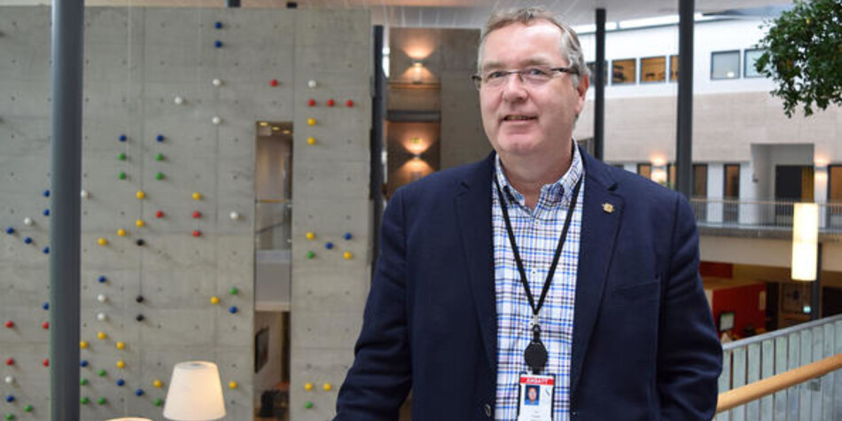 Universitetsdirektør Ole Ringdal vil fortsatt gjerne være direktør ved UNiversitetet i Stavanger. Foto: UiS Universitetsdirektør Ole Ringdal vil fortsatt gjerne være direktør ved UNiversitetet i Stavanger. Foto: UiS
