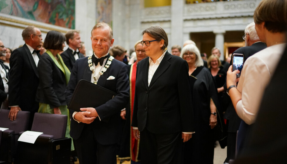 Avtroppende rektor Ole Petter Ottersen, sammen med avtroppende prorektor Ragnhild Hennum. Foto: Ketil Blom Haugstulen