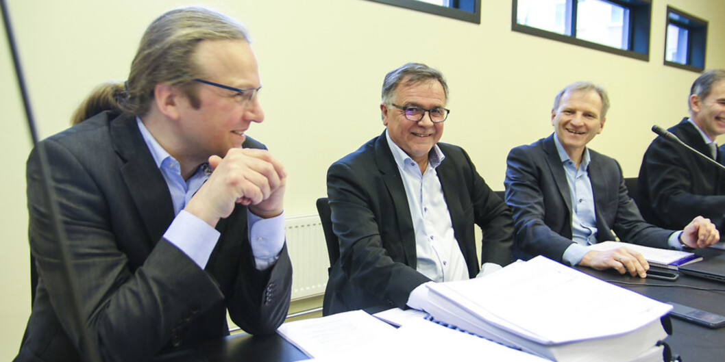Disse tre kan ha gitt Bergen et dårlig rykte blant medisinske investorer, mener en professor i medisin som lenge har vært kritisk til opprydningen i Innovest. Trond Søreide (til venstre), Kjell Bernstrøm og Eivind Hansen møtte som partsrepresentanter da Innovest, Universitetet i Bergen og Helse Bergen gikk på nok et tap i retten. Disse tre kan ha gitt Bergen et dårlig rykte blant medisinske investorer, mener en professor i medisin som lenge har vært kritisk til opprydningen i Innovest. Trond Søreide (til venstre), Kjell Bernstrøm og Eivind Hansen møtte som partsrepresentanter da Innovest, Universitetet i Bergen og Helse Bergen gikk på nok et tap i retten.
