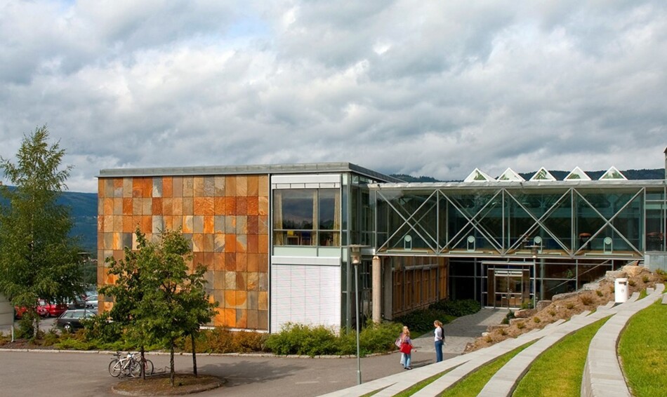 Høgskolen i Innlandet har inngått intensjonsavtale med Universitetet i Oslo om samarbeid om rettsvitenskap. Foto: Høgskolen i Innlandet Høgskolen i Innlandet har inngått intensjonsavtale med Universitetet i Oslo om samarbeid om rettsvitenskap. Foto: Høgskolen i Innlandet