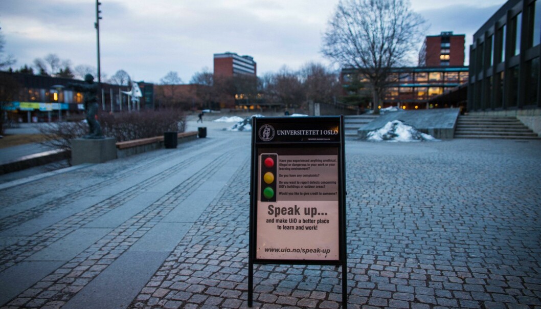 Universitetet i Oslo hadde markedsføringskampanje for å gjøre Si fra-ordningen mer kjent i mars, blant annet med bukker rundt om på Blindern. Foto: Siri Øverland Eriksen