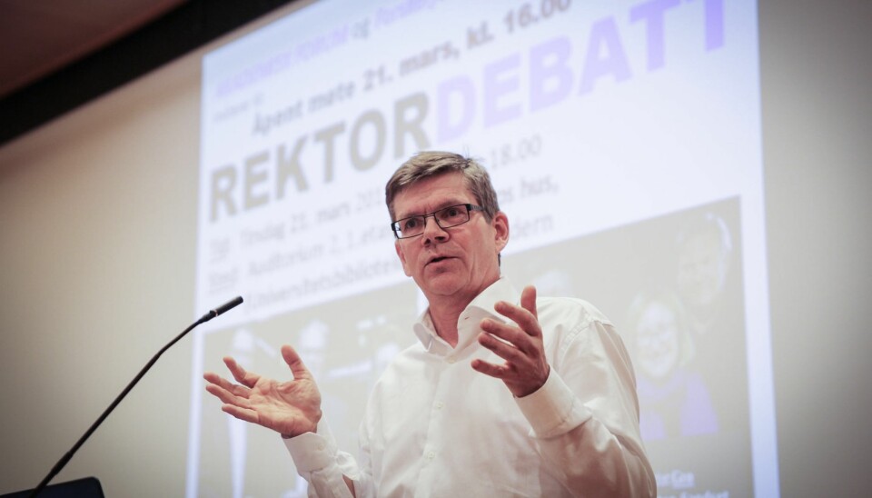 Svein Stølen vil bli rektor ved Universitetet sent i skolen. Foto: Siri Ø. Eriksen