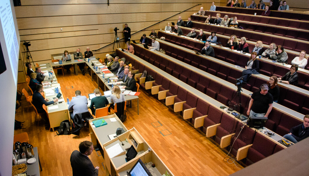 Styret ved UiT Norges arktiske universitet vedtok på møtet 27. mars at en dekangruppe skal utrede en fakultetsmodell med færre fakulteter. Foto: Lars Åke Andersen
