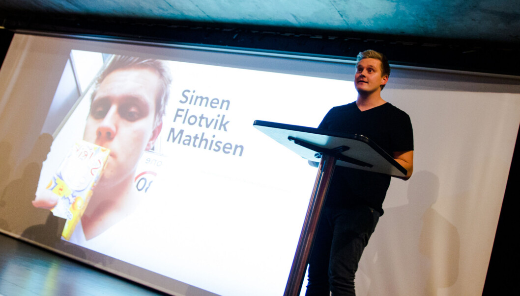 — Det er en grunn til at det bare er 17,2 prosent av studentene som stemmer - studentene føler at studentdemokratiet ikke representerer dem, sier Mathisen, som vil ha tivoli på campus og ingen obligatoriske forelesninger før kl 10.00. Foto: Ole Henrik Bach / Studentenes Fotoklubb — Det er en grunn til at det bare er 17,2 prosent av studentene som stemmer - studentene føler at studentdemokratiet ikke representerer dem, sier Mathisen, som vil ha tivoli på campus og ingen obligatoriske forelesninger før kl 10.00. Foto: Ole Henrik Bach / Studentenes Fotoklubb