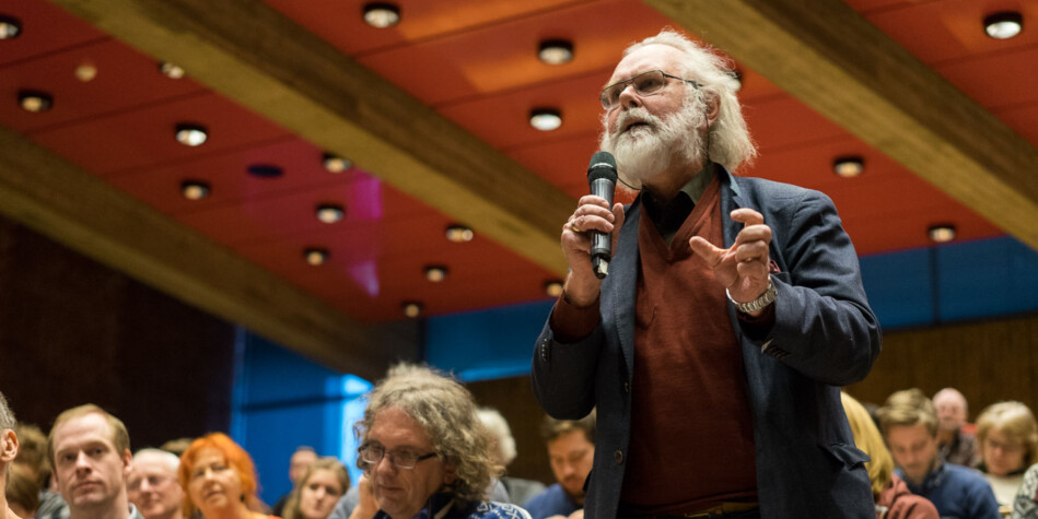 Professor Nils Christian Stenseth ved Universitetet i Oslo sier til VG at han vil betale tilbake 100.000 kroner for taxiregninger til og fra hjemmet og jobben. Foto: Ketil Blom Haugstulen Professor Nils Christian Stenseth ved Universitetet i Oslo sier til VG at han vil betale tilbake 100.000 kroner for taxiregninger til og fra hjemmet og jobben. Foto: Ketil Blom Haugstulen