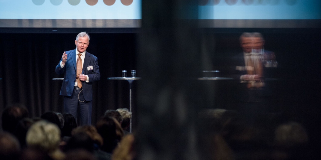 Mandag ble det kjent at Ole Petter Ottersen hadde vendt tommelen ned til Göteborgs universitet. To dager senere annonserer Karolinska Institutet at de har én rektorkandidat - og det er nettopp Ottersen. Foto: Skjalg Bøhmer Vold Mandag ble det kjent at Ole Petter Ottersen hadde vendt tommelen ned til Göteborgs universitet. To dager senere annonserer Karolinska Institutet at de har én rektorkandidat - og det er nettopp Ottersen. Foto: Skjalg Bøhmer Vold