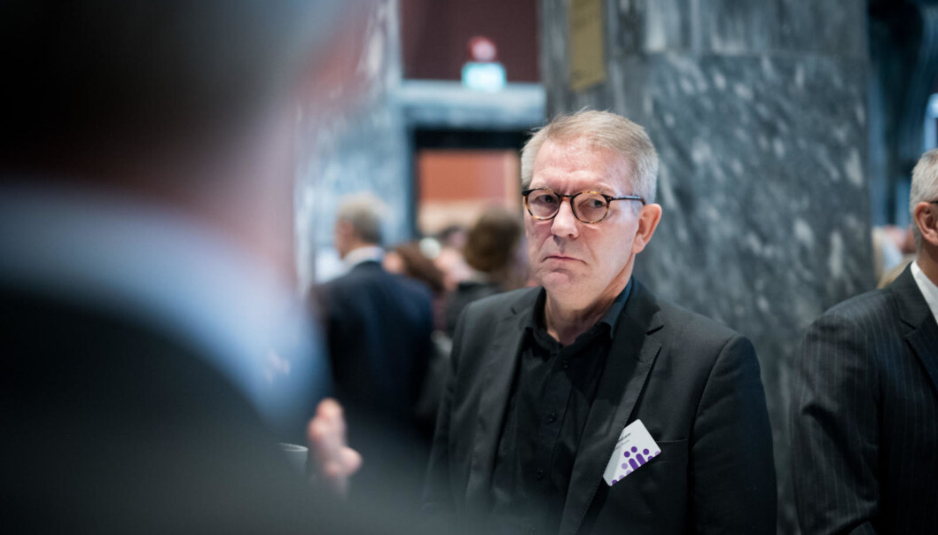 — Jeg går ikke av på grunn av en sak. Jeg har ikke hatt ønske eller ambisjoner om å sitte som rektor i seks år, sier rektor Hallgeir Gammelsæter, som ønsker å gå av to år før tida. Foto: Skjalg Bøhmer Vold — Jeg går ikke av på grunn av en sak. Jeg har ikke hatt ønske eller ambisjoner om å sitte som rektor i seks år, sier rektor Hallgeir Gammelsæter, som ønsker å gå av to år før tida. Foto: Skjalg Bøhmer Vold