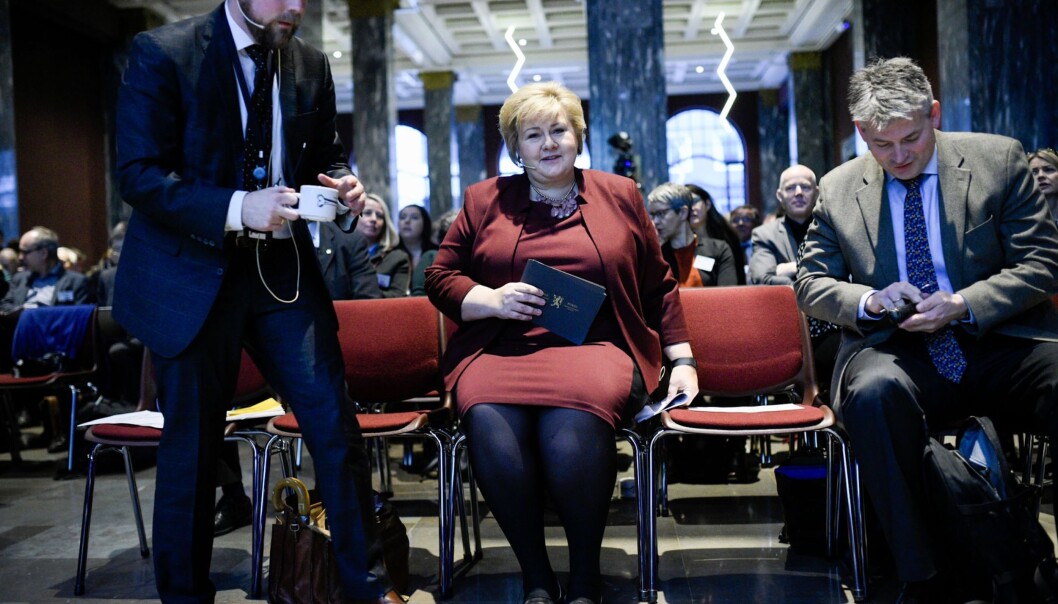 Torbjørn Røe Isaksen hadde med seg statsminister Erna Solberg som førstetaler under åpningen av årets kontaktkonferanse. Statssekretær Bjørn Haugstad som alltid på plass. Torbjørn Røe Isaksen hadde med seg statsminister Erna Solberg som førstetaler under åpningen av årets kontaktkonferanse. Statssekretær Bjørn Haugstad som alltid på plass.