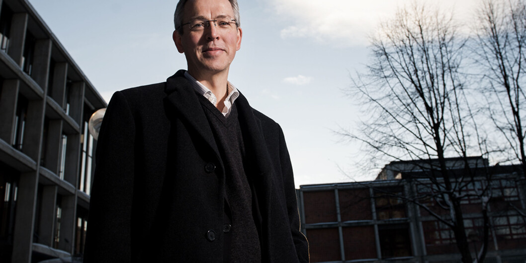 Rektor Vidar Haanes ved Menighetsfakultetet synes det er urimelig at de private høgskolene får budsjettkutt for å betale for at Kunnskapsdepartementet skal kontrollere dem. Rektor Vidar Haanes ved Menighetsfakultetet synes det er urimelig at de private høgskolene får budsjettkutt for å betale for at Kunnskapsdepartementet skal kontrollere dem.