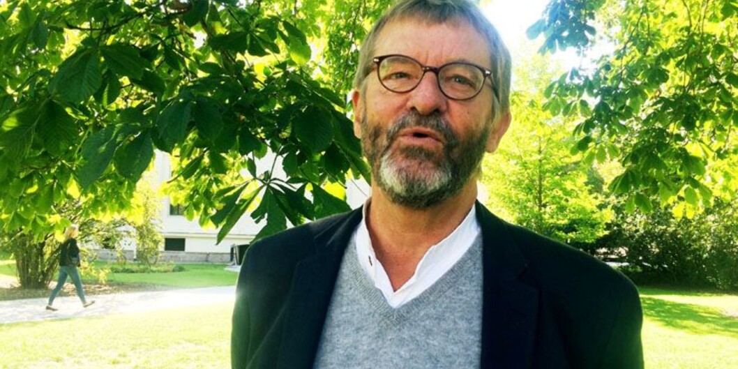 Når forskerne skal konkurrere mer seg imellom, er det publiseringer de har å konkurrere med, og publiseringspresset øker.– Dermed forvitrer de etiske standardene, og det blir mer småsnusk, mener professor Ove Kaj Pedersen. Når forskerne skal konkurrere mer seg imellom, er det publiseringer de har å konkurrere med, og publiseringspresset øker.– Dermed forvitrer de etiske standardene, og det blir mer småsnusk, mener professor Ove Kaj Pedersen.