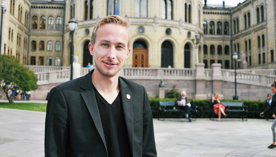 Tidligere studentpolitiker og lobbyist for Universitetet i Bergen, André Almås Christiansen, er en av to nye rådgivere og lederstøtte for HiOAs prorektorer.  Foto: Anne Sofie Lid Bergvall, Studvest