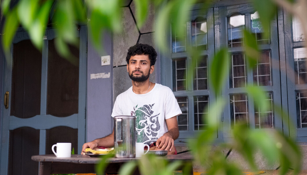 Pranab Dhakal fra Pokhara i Nepal har kommet inn på master i Hydropower development på NTNU til høsten, men han må skaffe over 100.000 kroner for å få studentvisum. Det er en helt enorm sum både for ham og for enhver vanlig nepaleser. Foto: Skjalg Bøhmer Vold Pranab Dhakal fra Pokhara i Nepal har kommet inn på master i Hydropower development på NTNU til høsten, men han må skaffe over 100.000 kroner for å få studentvisum. Det er en helt enorm sum både for ham og for enhver vanlig nepaleser. Foto: Skjalg Bøhmer Vold