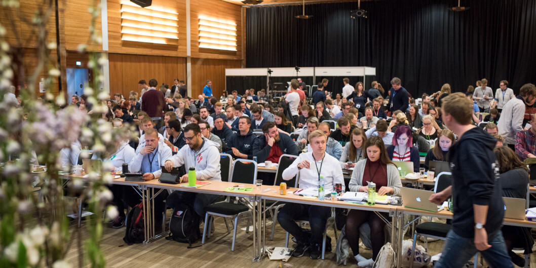 Representanter for 220.000 av landet studenter er samlet til landsmøte på et hotell i Lillestrøm. Foto: Skjalg Bøhmer Vold Representanter for 220.000 av landet studenter er samlet til landsmøte på et hotell i Lillestrøm. Foto: Skjalg Bøhmer Vold