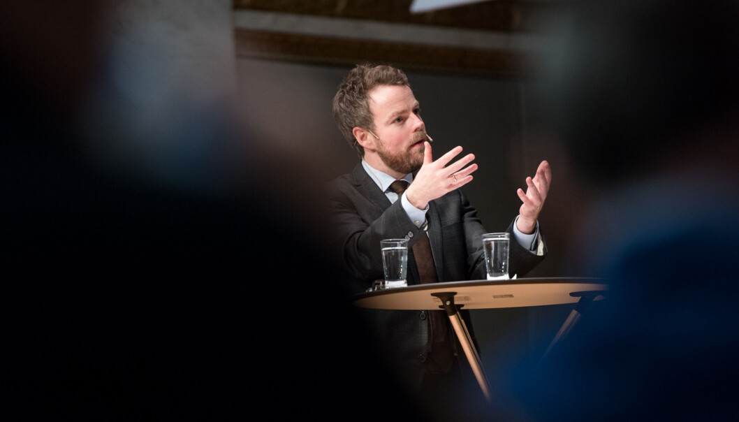 Kunskapsminister Torbjørn Røe Isaksen på Kontaktkonferansen 2016. Foto: Skjalg Bøhmer Vold Kunskapsminister Torbjørn Røe Isaksen på Kontaktkonferansen 2016. Foto: Skjalg Bøhmer Vold