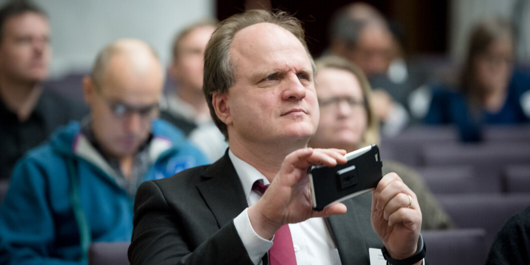 Rektor Frank Reichert ved Universitetet i Agder mener «Samskaping av kunnskap» er en god visjon, og avfeier kritikken som professor Kristian Gundersen ved Universitetet i Oslo har kommet med. Foto: Skjalg Bøhmer Vold Rektor Frank Reichert ved Universitetet i Agder mener «Samskaping av kunnskap» er en god visjon, og avfeier kritikken som professor Kristian Gundersen ved Universitetet i Oslo har kommet med. Foto: Skjalg Bøhmer Vold