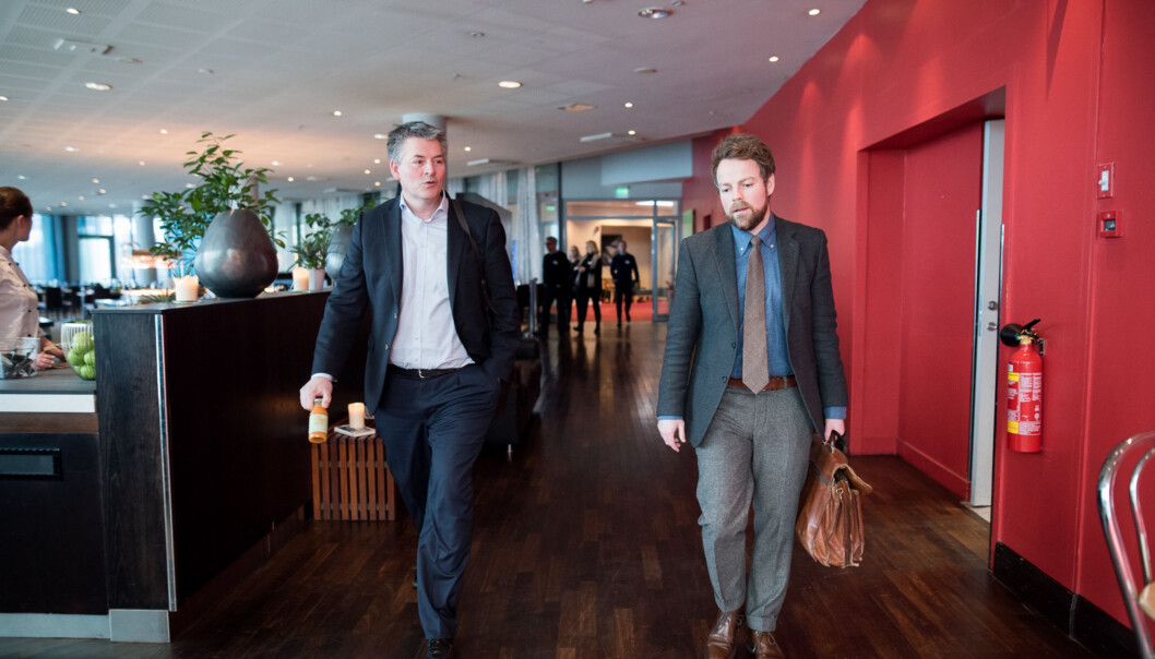 Statssekretær Bjørn Haugstad og kunnskapsminister Torbjørn Røe Isaksen på seminar om nye grunnskolelærerutdanninger på Gardermoen 16. februar. Foto: Skjalg Bøhmer Vold Statssekretær Bjørn Haugstad og kunnskapsminister Torbjørn Røe Isaksen på seminar om nye grunnskolelærerutdanninger på Gardermoen 16. februar. Foto: Skjalg Bøhmer Vold