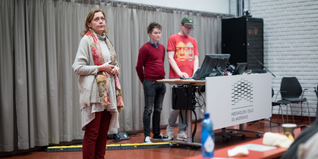 Studentenes fakultetsråd på Fakultet på helsefag på Høgskolen i Oslo og Akershus, med Daniel Singh og Carl Alexander Kessen Sverdrup ledet allmøtet der instituttleder Unni Hembre var tilstede for å få innspill fra studentene. Foto: Skjalg Bøhmer Vold Studentenes fakultetsråd på Fakultet på helsefag på Høgskolen i Oslo og Akershus, med Daniel Singh og Carl Alexander Kessen Sverdrup ledet allmøtet der instituttleder Unni Hembre var tilstede for å få innspill fra studentene. Foto: Skjalg Bøhmer Vold