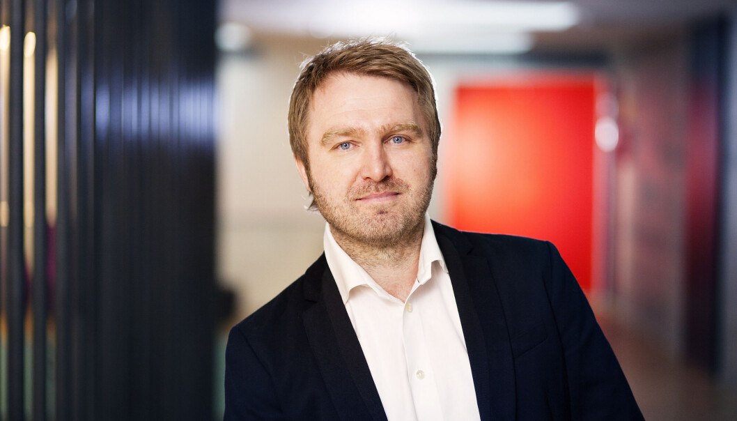 Leder i Kommunikasjonsforeningen, Nils Petter Strømmen, oppfordrer alle sine medlemmer som søker offentlige stillinger om å gjøre nettopp det - i full offentlighet og ikke hemmelighet. Foto: Kommunikasjonsforeningen Leder i Kommunikasjonsforeningen, Nils Petter Strømmen, oppfordrer alle sine medlemmer som søker offentlige stillinger om å gjøre nettopp det - i full offentlighet og ikke hemmelighet. Foto: Kommunikasjonsforeningen