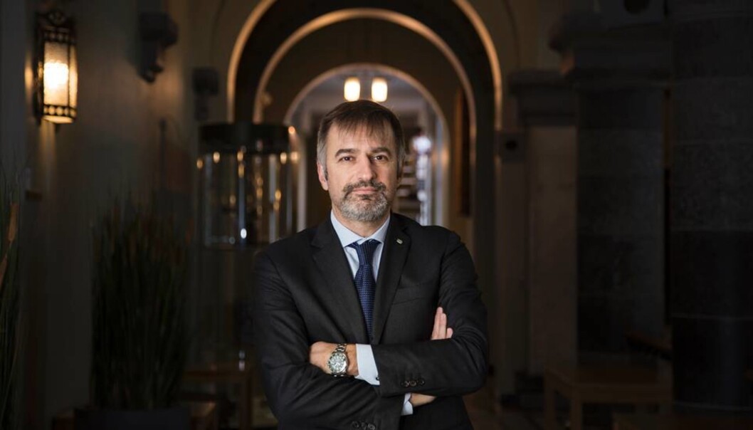 NTNUs deltakelse i Horisont 2020 skal passere én milliard kroner, det betyr en dobling fra forrige rammeprogram, sier en optimistisk Massimo Buoli, NTNUs nye mann i Brussel. NTNUs deltakelse i Horisont 2020 skal passere én milliard kroner, det betyr en dobling fra forrige rammeprogram, sier en optimistisk Massimo Buoli, NTNUs nye mann i Brussel.