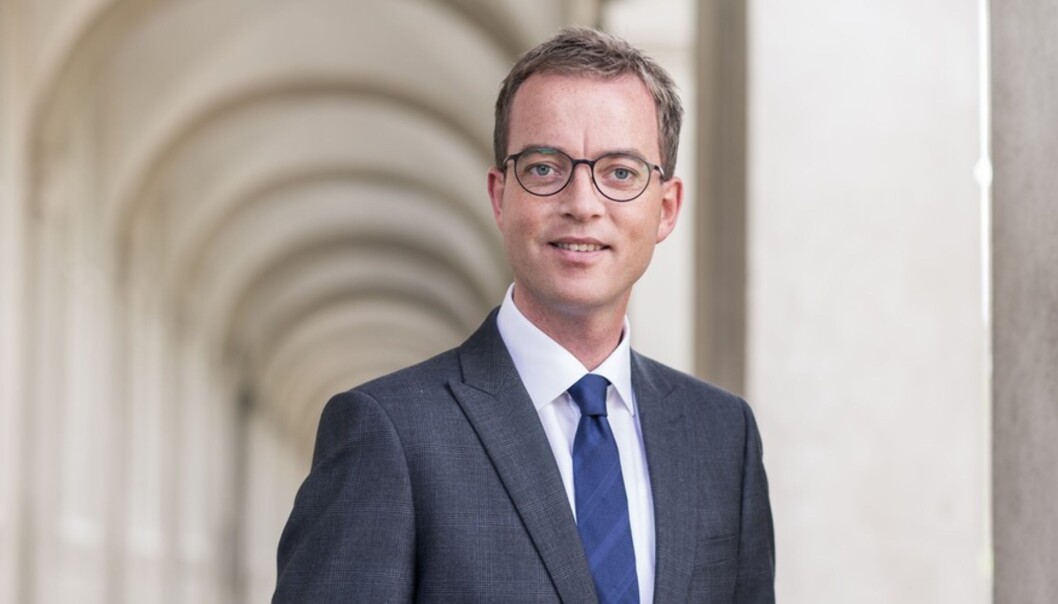 Danmarks kunnskapsminister Esben Lunde Larsen er tidligere doktorgradsstudent ved Københavns Universitet. Nå er han anklaget for vitenskapelig uredelighet. Danmarks kunnskapsminister Esben Lunde Larsen er tidligere doktorgradsstudent ved Københavns Universitet. Nå er han anklaget for vitenskapelig uredelighet.