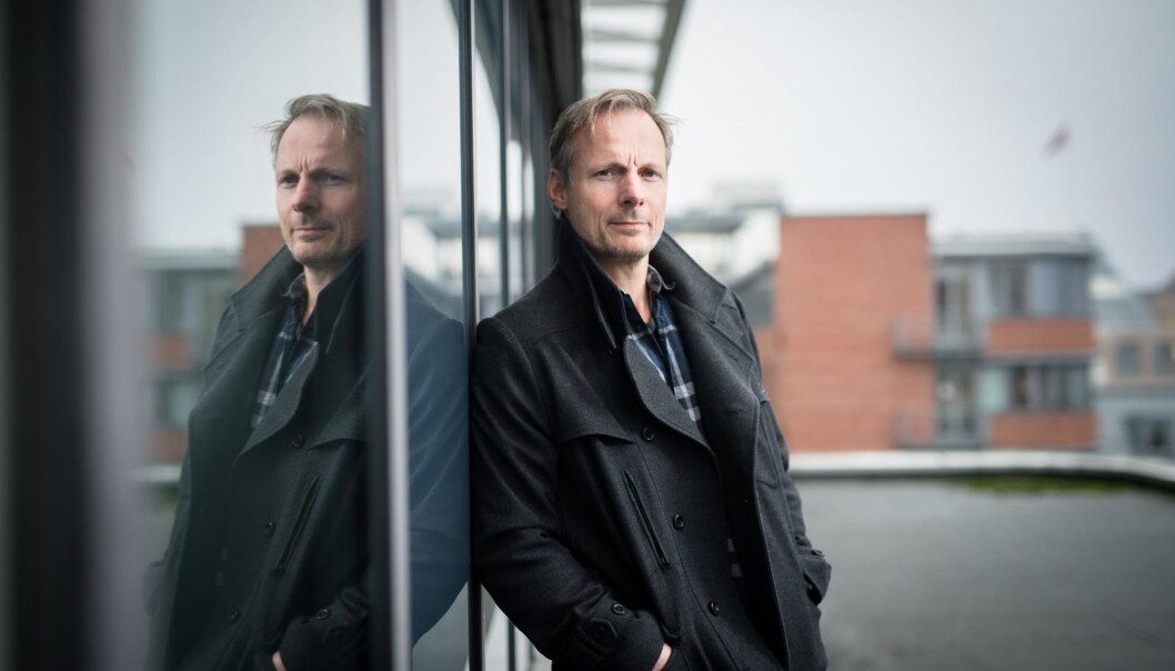 Forferdelig dårlig og lite gjennomtenkt, mener instituttleder Steen Steensen om forslaget om å flytte journalistutdanningen fra Oslo sentrum til den nye campus Lillestrøm. Forferdelig dårlig og lite gjennomtenkt, mener instituttleder Steen Steensen om forslaget om å flytte journalistutdanningen fra Oslo sentrum til den nye campus Lillestrøm.