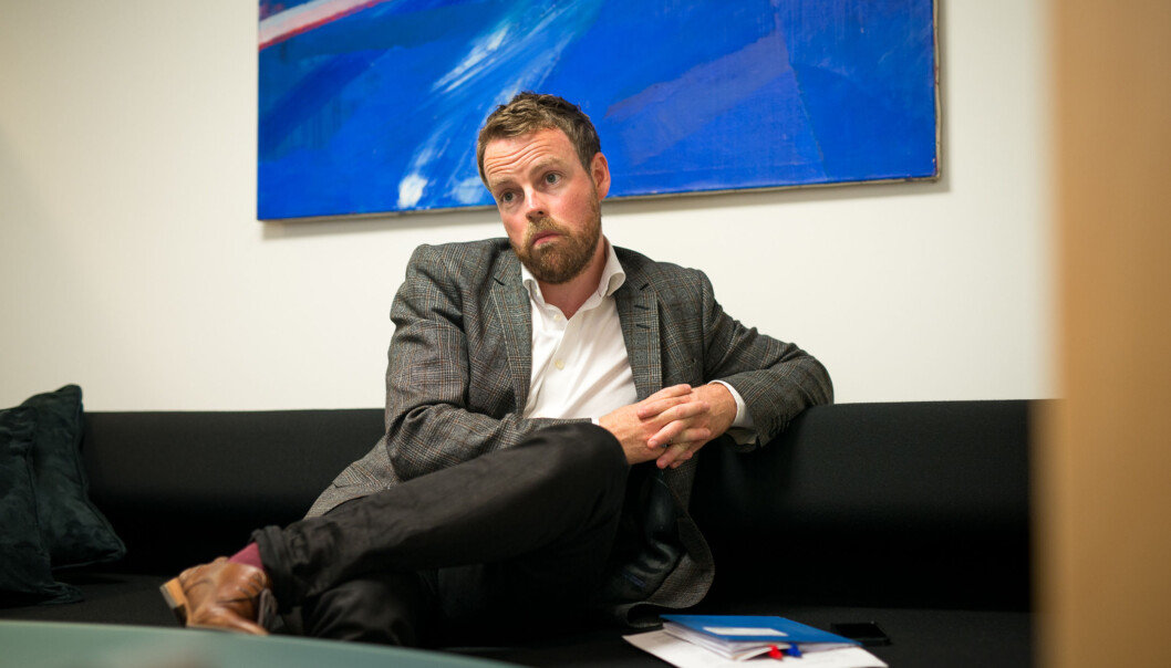 Kunnskapsminister Torbjørn Røe Isaksen vil ikkje evaluera forskingsdatabasen CRIStin no, men om ei stund. Foto: Skjalg Bøhmer Vold Kunnskapsminister Torbjørn Røe Isaksen vil ikkje evaluera forskingsdatabasen CRIStin no, men om ei stund. Foto: Skjalg Bøhmer Vold