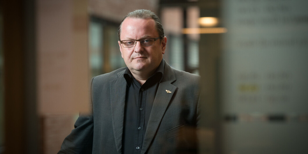 Journalistprofessor Arne Krumsvik søker seg fra Høgskolen i Oslo og Akershus til lederstilling ved Universitetet i Oslo. Foto: Skjalg Bøhmer Vold Journalistprofessor Arne Krumsvik søker seg fra Høgskolen i Oslo og Akershus til lederstilling ved Universitetet i Oslo. Foto: Skjalg Bøhmer Vold