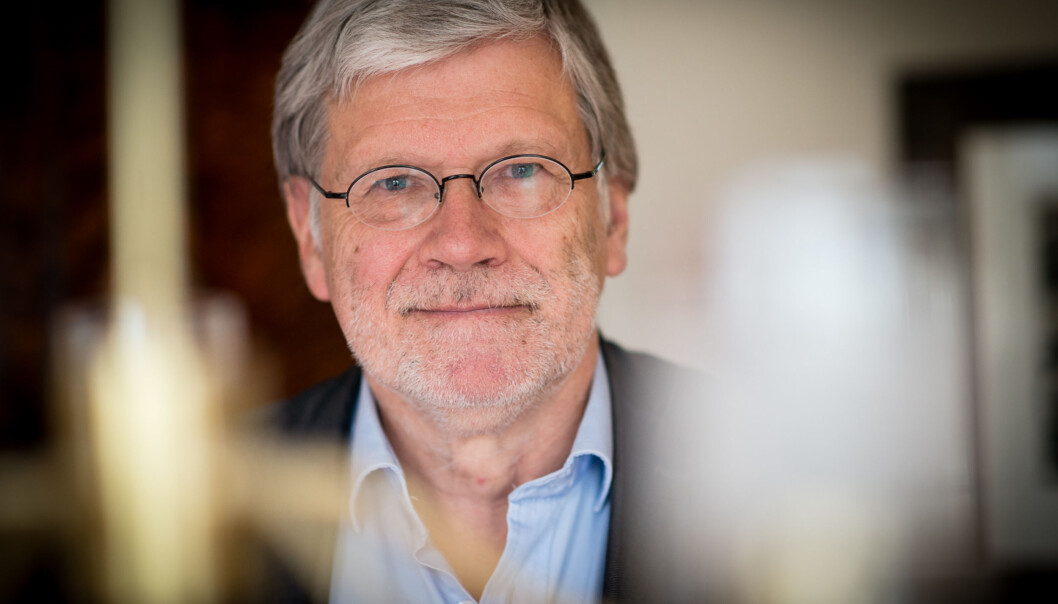 Professor Anders Bredilid ved OsloMet har selv opplevd å bli overkjørt, neglisjert og forbigått. Nå etterlyser han tiltak som gjør det lettere å varsle om maktmisbruk i akademia. Foto: Skjalg Bøhmer Vold Professor Anders Bredilid ved OsloMet har selv opplevd å bli overkjørt, neglisjert og forbigått. Nå etterlyser han tiltak som gjør det lettere å varsle om maktmisbruk i akademia. Foto: Skjalg Bøhmer Vold