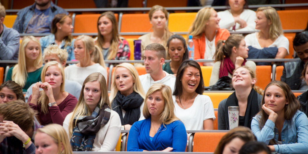 Universitet i Oslo har foreløpig 61 av de rundt 300 foreleserne som så langt er nominert til å kunne bli årets foreleser i Morgenbladets kåring. Her fra studiestart i Oslo sentrum. Foto: Skjalg Bøhmer Vold Universitet i Oslo har foreløpig 61 av de rundt 300 foreleserne som så langt er nominert til å kunne bli årets foreleser i Morgenbladets kåring. Her fra studiestart i Oslo sentrum. Foto: Skjalg Bøhmer Vold