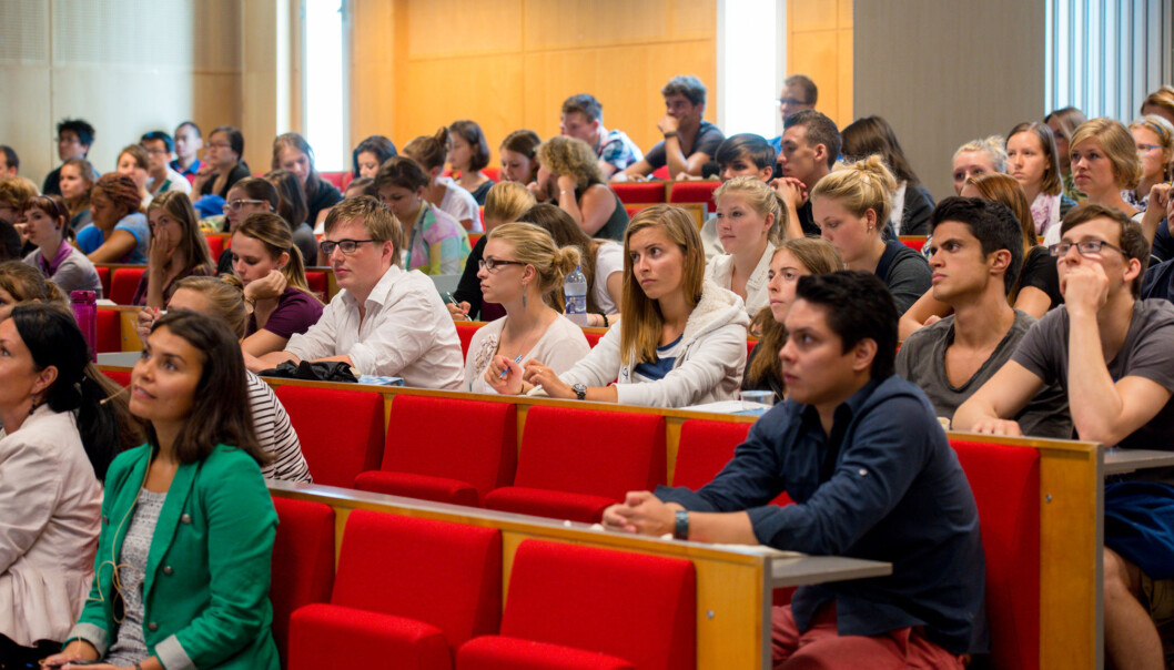 Norske studenter, særlig på bachelornivå, forteller om lite omfang av internasjonalisering i studiehverdagen. Foto: Skjalg Bøhmer Vold Norske studenter, særlig på bachelornivå, forteller om lite omfang av internasjonalisering i studiehverdagen. Foto: Skjalg Bøhmer Vold