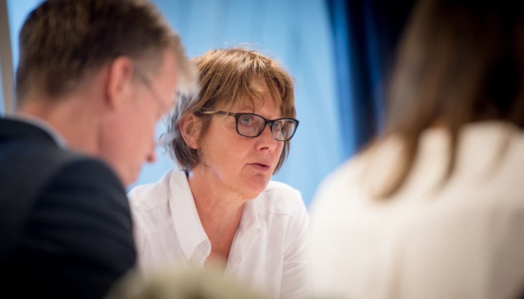 Styreleder Trine Syvertsen oppfattes som en tydelig og beslutningsdyktig styreleder med solid akademisk tyngde, skriver Curt Rice om sin styreleder, som han gjerne ser fortsetter i fire nye år. Foto: Skjalg Bøhmer Vold Styreleder Trine Syvertsen oppfattes som en tydelig og beslutningsdyktig styreleder med solid akademisk tyngde, skriver Curt Rice om sin styreleder, som han gjerne ser fortsetter i fire nye år. Foto: Skjalg Bøhmer Vold