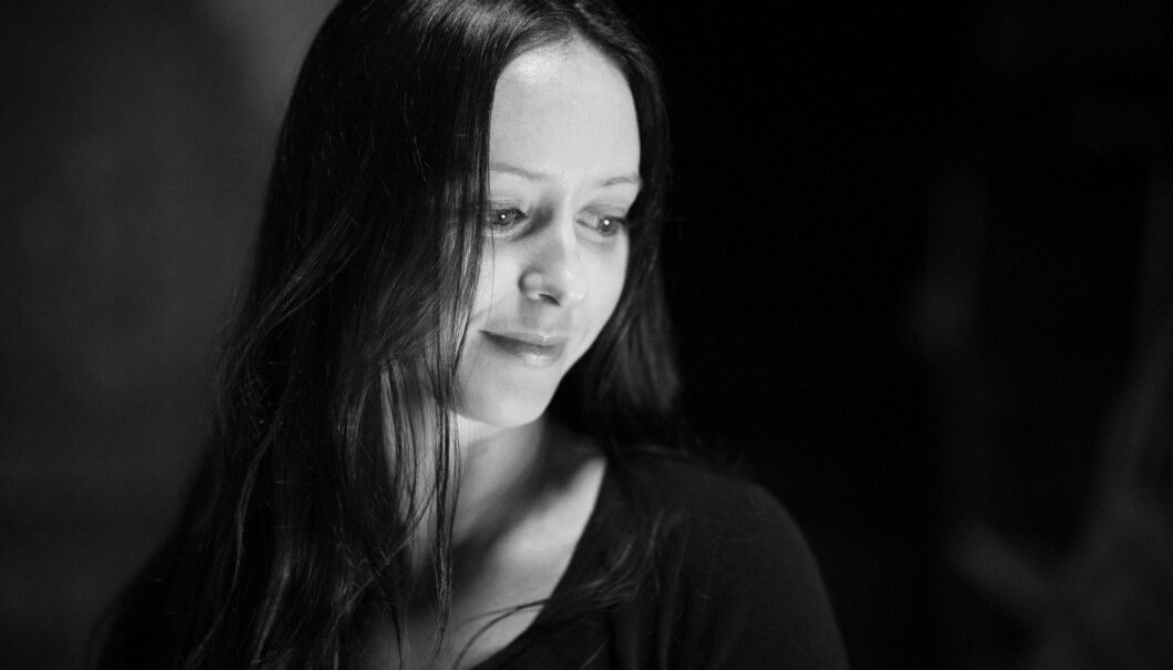 Mia Andresen har vært studentleder i Norsk sykepleierforbund, og jobber i dag som sykepleier. Hun etterlyser mer åpenhet rundt selvmord. Foto: Skjalg Bøhmer Vold Mia Andresen har vært studentleder i Norsk sykepleierforbund, og jobber i dag som sykepleier. Hun etterlyser mer åpenhet rundt selvmord. Foto: Skjalg Bøhmer Vold