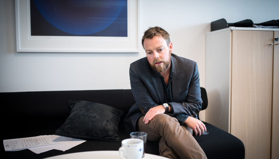 — Vi har kanskje lett tenkt at så små barn mobber ikke, men mobbing i barnehagen eksisterer, og tiltakene mot det er ikke gode nok, sier kunnskapsminister Torbjørn Røe Isaksen som leverer datteren sin i barnehage for først gang i dag. Foto: Skjalg Bøhmer Vold