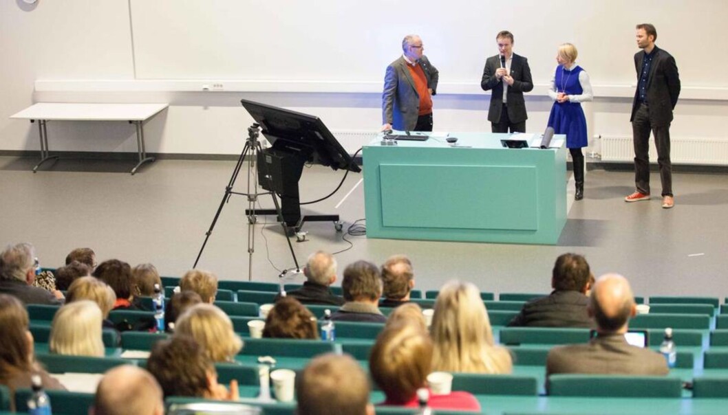 Nye NTNU skal bli bedre i alle retninger. Her er fusjonspartnerne på allmøte for ansatte og studenter ved Høgskolen i Sør-Trøndelag tidligere i vår. Nye NTNU skal bli bedre i alle retninger. Her er fusjonspartnerne på allmøte for ansatte og studenter ved Høgskolen i Sør-Trøndelag tidligere i vår.