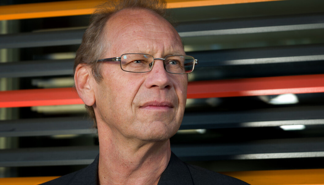 Professor Espen Dahl mener at Høgskolen i Oslo og Akershus trenger Sosialforsk hvis den skal greie å bli universitet. Foto: John Hughes/HiOA Professor Espen Dahl mener at Høgskolen i Oslo og Akershus trenger Sosialforsk hvis den skal greie å bli universitet. Foto: John Hughes/HiOA