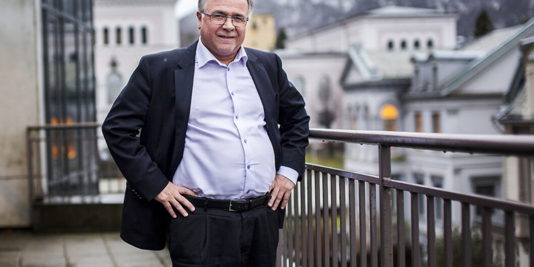— Det er ikkje lett å få søkjarar dersom dei som søkjer må ha namnet sitt på ei søkjarliste, seier universitetsdirektør Kjell Bernstrøm ved Universitetet i Bergen. Foto: Ingvild Festervoll Melien — Det er ikkje lett å få søkjarar dersom dei som søkjer må ha namnet sitt på ei søkjarliste, seier universitetsdirektør Kjell Bernstrøm ved Universitetet i Bergen. Foto: Ingvild Festervoll Melien