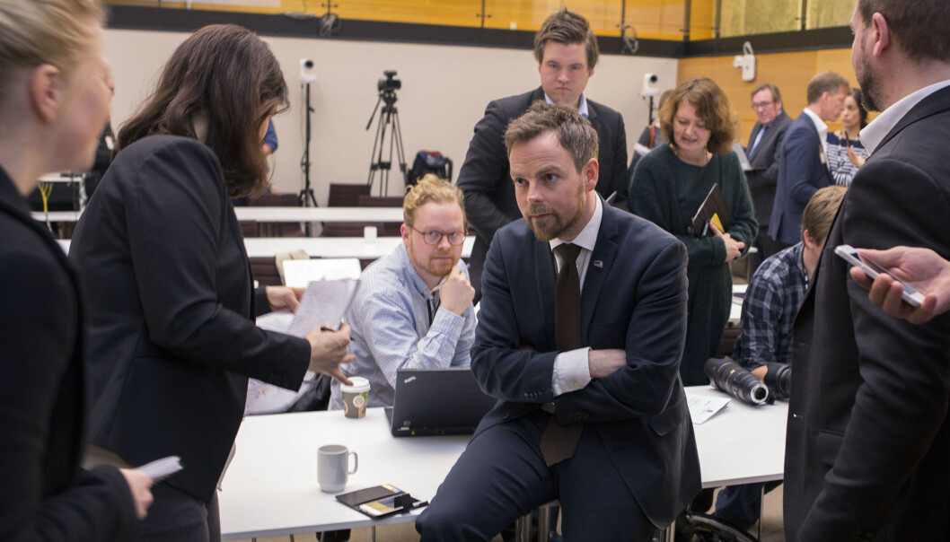 27. mars 2015 presenterte daværende kunnskapsminister Torbjørn Røe Isaksen strukturmeldingen: Konsentrasjon for kvalitet. Foto: Øyvind Aukrust 27. mars 2015 presenterte daværende kunnskapsminister Torbjørn Røe Isaksen strukturmeldingen: Konsentrasjon for kvalitet. Foto: Øyvind Aukrust
