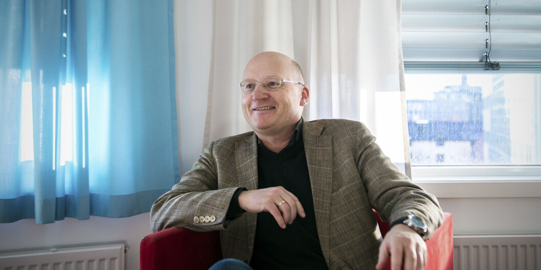 Dag Jenssen, dekan på Fakultet for samfunnsfag, kan smile godt for resultatene på publisering av forskning i 2014. Fire av hans fem institutter ligger i toppen på HiOA. Dag Jenssen, dekan på Fakultet for samfunnsfag, kan smile godt for resultatene på publisering av forskning i 2014. Fire av hans fem institutter ligger i toppen på HiOA.