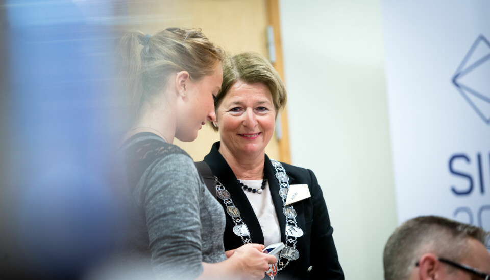 Rektor ved Universitetet i Tromsø, Anne Husebekk, frister Høgskolen i Narvik med en Nord-Norges teknologiske høgskole. Hun er bare en av flere som ønsker fusjon med høgskolen.
