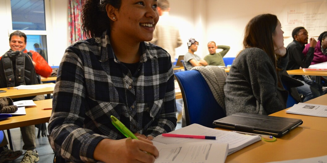 Masterstudent ved flerkulturell og internasjonal utdanning, Cynthia Ah-Pew, synes Oslo kommunes mentorprogram for flerkulturelle virker interessant. Masterstudent ved flerkulturell og internasjonal utdanning, Cynthia Ah-Pew, synes Oslo kommunes mentorprogram for flerkulturelle virker interessant.