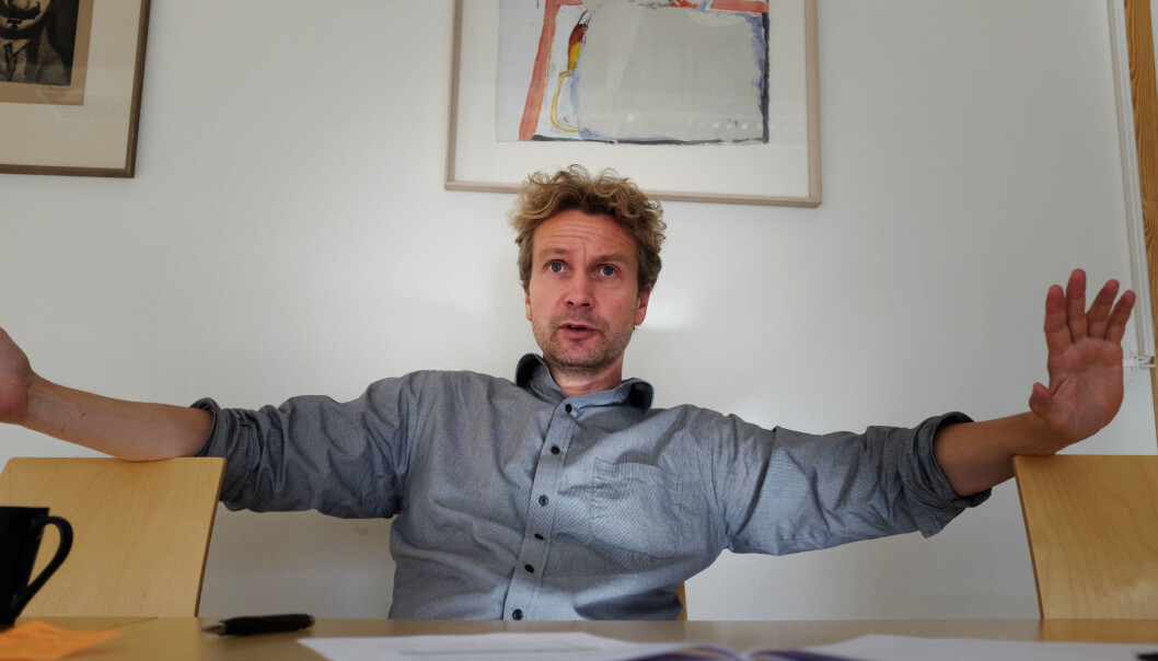 Forsker Johan Frederik Rye etterlyser sensurveiledning etter store sprik i karaktersetting. Forsker Johan Frederik Rye etterlyser sensurveiledning etter store sprik i karaktersetting.