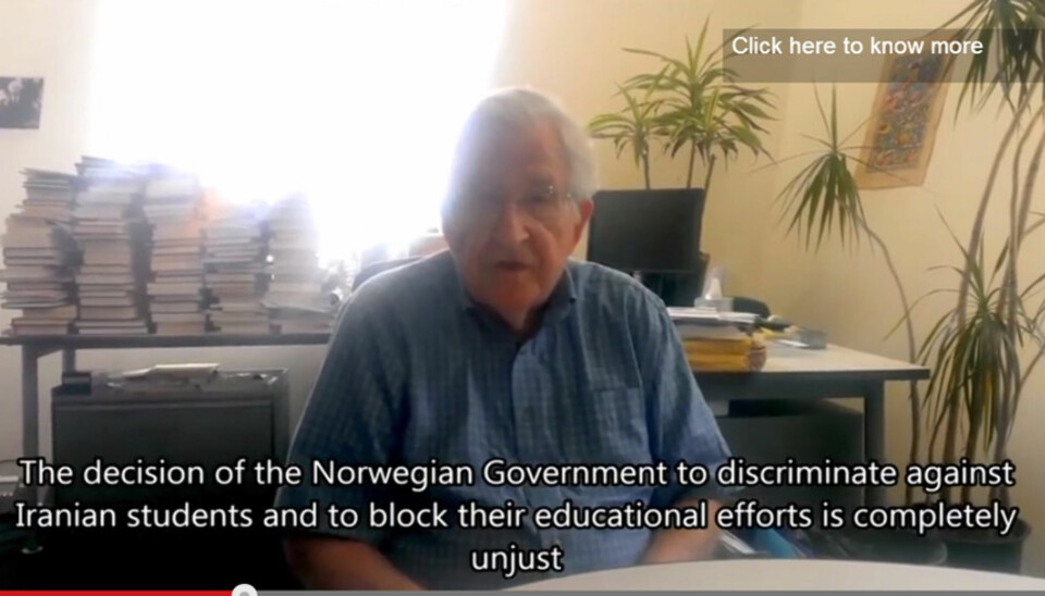 Noam Chomsky snakker om norsk utestenging av studenter fra Iran i video på youtube. FOTO: Youtube