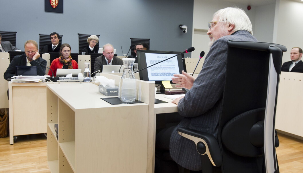 Lars Gule var et av forsvarets ekspertvitner under rettssaken (bildet) mot terrordømte Anders Behring Breivik. Nå har Breivik tilbudt ham og flere andre å forske på ham og hans ideologi. Foto: Heiko Junge / NTB scanpix Lars Gule var et av forsvarets ekspertvitner under rettssaken (bildet) mot terrordømte Anders Behring Breivik. Nå har Breivik tilbudt ham og flere andre å forske på ham og hans ideologi. Foto: Heiko Junge / NTB scanpix