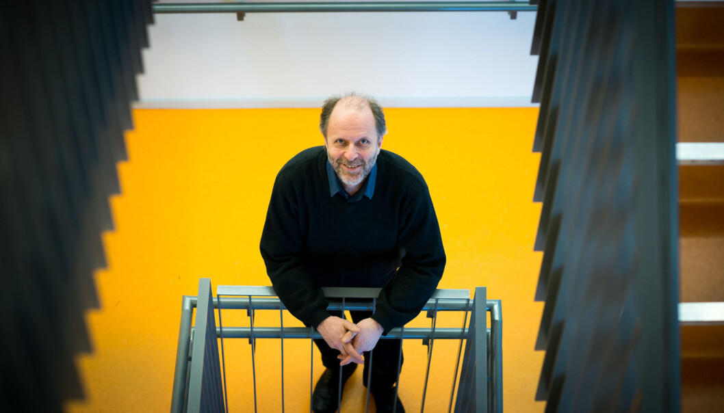Instituttleder Dag Karterud mener Oslo er for attraktiv både innenfor og utenfor Høgskolen i Oslo og Akershus. Instituttleder Dag Karterud mener Oslo er for attraktiv både innenfor og utenfor Høgskolen i Oslo og Akershus.
