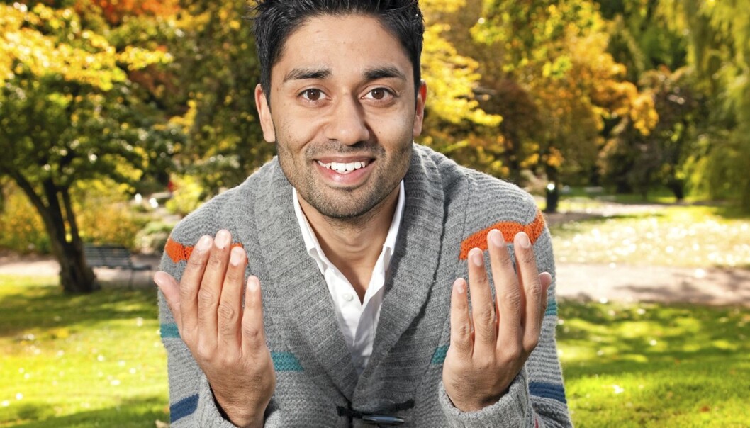 Noman Mubashir er klar for å inspirere studentene i HiOA med foredraget om «Veien fra avisbud til NRK-programleder». Foto: Svein Brimi Noman Mubashir er klar for å inspirere studentene i HiOA med foredraget om «Veien fra avisbud til NRK-programleder». Foto: Svein Brimi