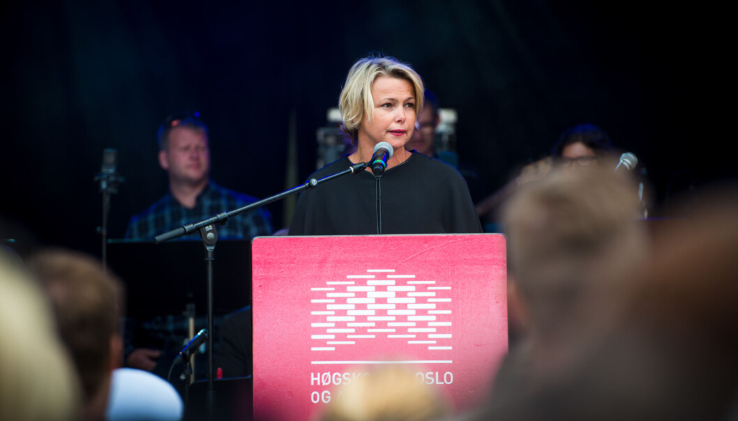 HØgskolen i Oslo og Akershus har takket nei til å forlenge rektorperioden ut 2015. Dermed går dagens valgte rektor, Kari Toverud Jensen, av når perioden hennes utløper 31. juli 2015. Foto: Skjalg Bøhmer Vold HØgskolen i Oslo og Akershus har takket nei til å forlenge rektorperioden ut 2015. Dermed går dagens valgte rektor, Kari Toverud Jensen, av når perioden hennes utløper 31. juli 2015. Foto: Skjalg Bøhmer Vold