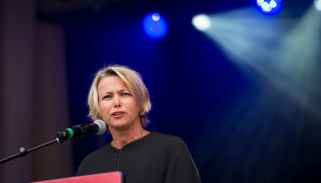 Rektor Kari Toverud Jensen regner med at Fakultet for helsefag får ordnet opp i sin stipendiatfloke. Foto: Skjalg Bøhmer Vold Rektor Kari Toverud Jensen regner med at Fakultet for helsefag får ordnet opp i sin stipendiatfloke. Foto: Skjalg Bøhmer Vold