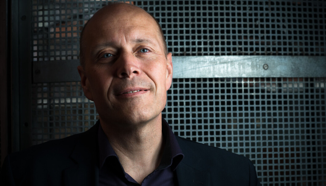 – Vi har dessverre ikke noe gjennomarbeidet opplegg for terrorberedskap per i dag. Det er den nakne sannhet, sier assisterende høgskoledirektør, Torbjørn Larsen. Foto: Skjalg Bøhmer Vold – Vi har dessverre ikke noe gjennomarbeidet opplegg for terrorberedskap per i dag. Det er den nakne sannhet, sier assisterende høgskoledirektør, Torbjørn Larsen. Foto: Skjalg Bøhmer Vold